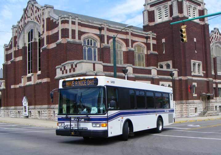 SCAT Gillig Advantage 5458